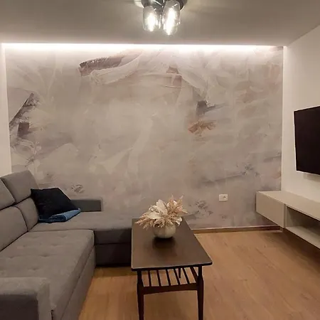 Cozy דירה Veruda